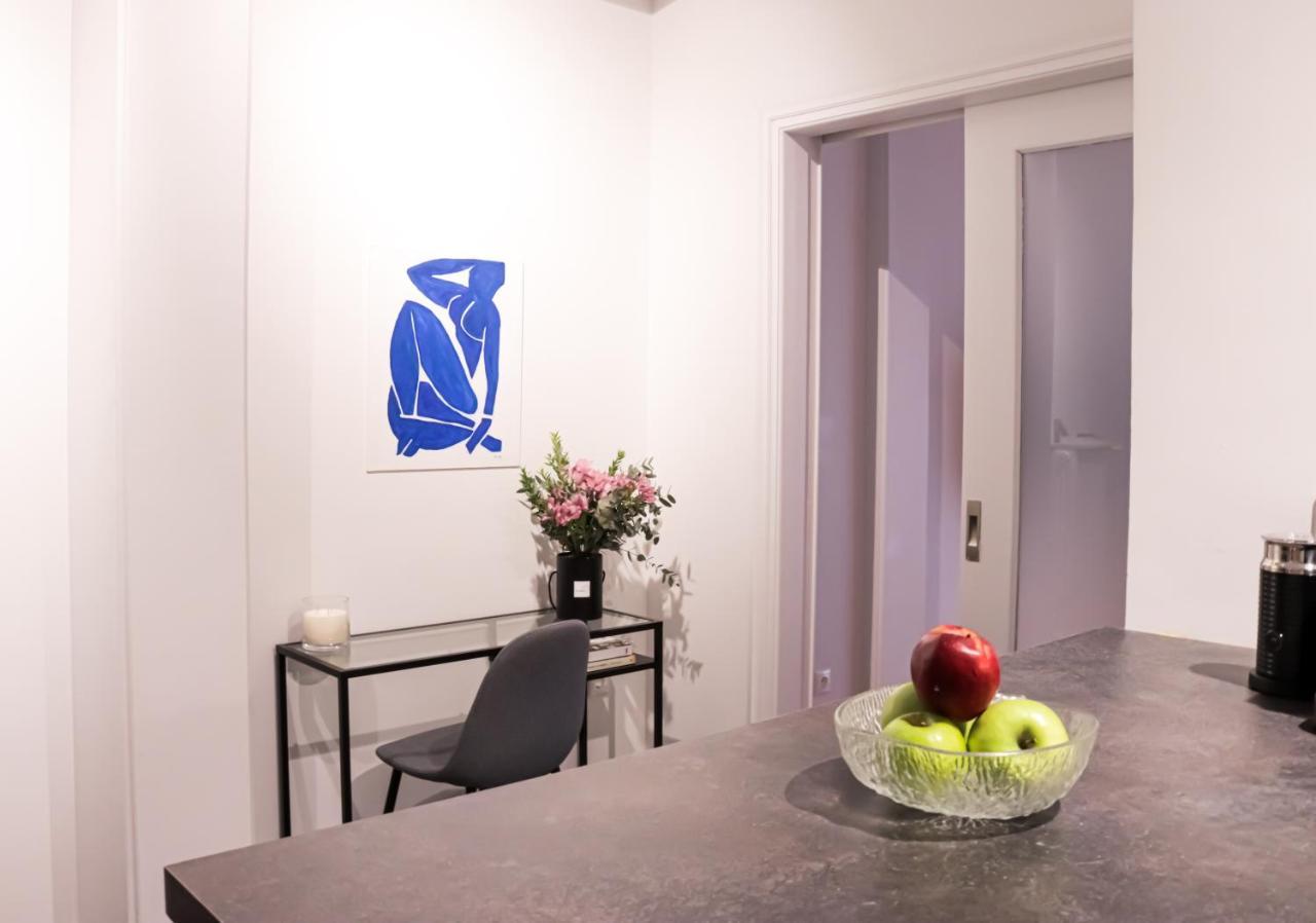 Zea Apartments Пирея Екстериор снимка